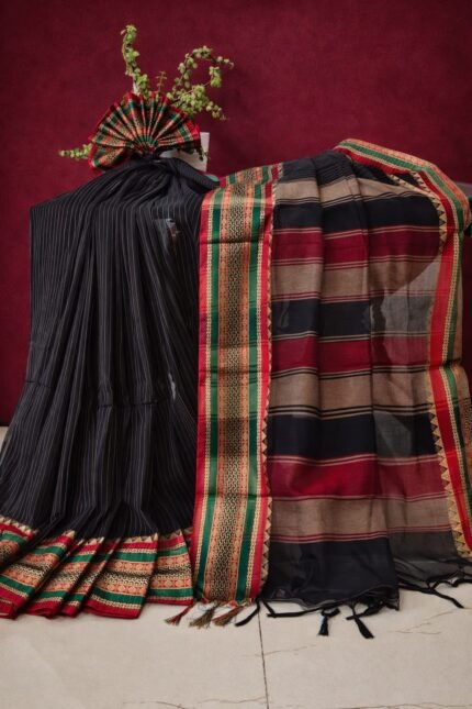 AANR03 Pure Narayanpet Cotton Saree – Classic Black with Rich Traditional Border